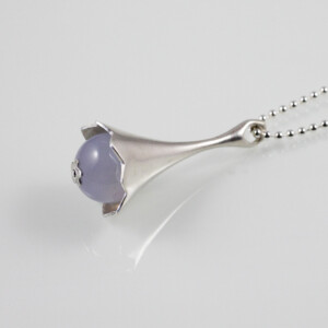 Kelchanhänger "Chalcedon" an Kugelkette, 935 Silber