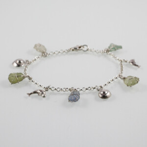 Sammelarmband "Meer", 935 Silber, ziselierte Delphine und Schneckenhäuser, Meeresglas
