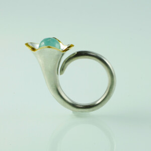 Kelchring, 935 Silber, teilvergoldet, Aquachalcedon