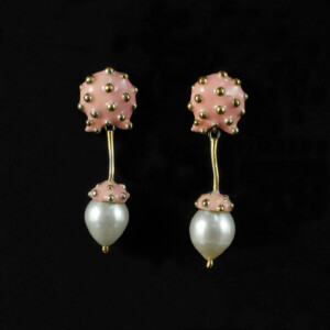 Kapselohrringe, 935 Silber, teilvergoldet und -koloriert, Perle, 780 € Kapselohrringe, 935 Silber, teilvergoldet und -koloriert, Perle